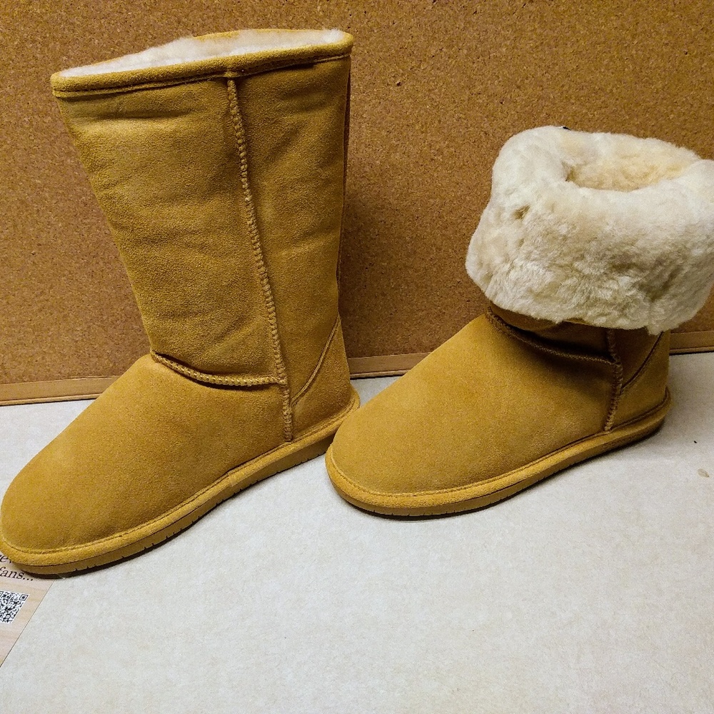 bear paws emmas dark/honey Size 9